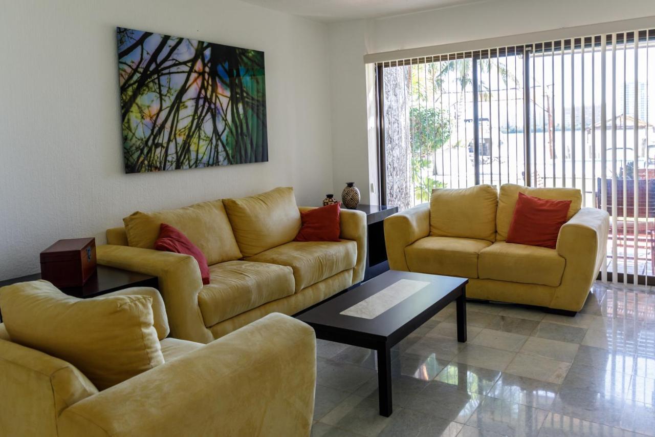 Villas La Marina Cancún Exteriör bild